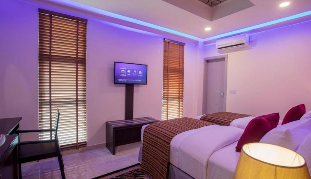 Eleven Trees Maldives Hotel Hulhumale Exterior photo